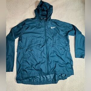 NIKE ESSENTIAL PACKABLE RUNNING RAIN JACKET women size XLdark  green.